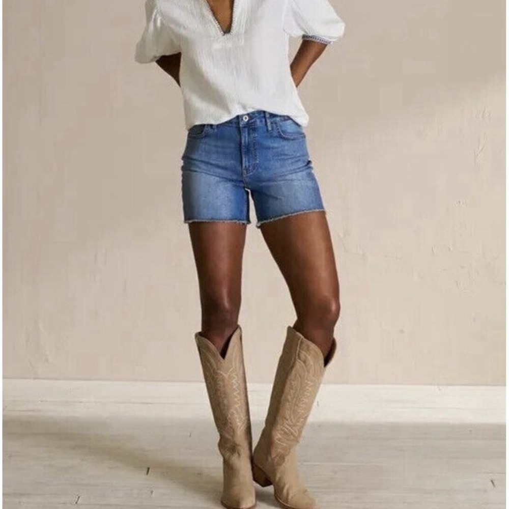Tecovas Womens High Rise Raw Hem Denim Shorts Medium Wash Blue Size 31 New